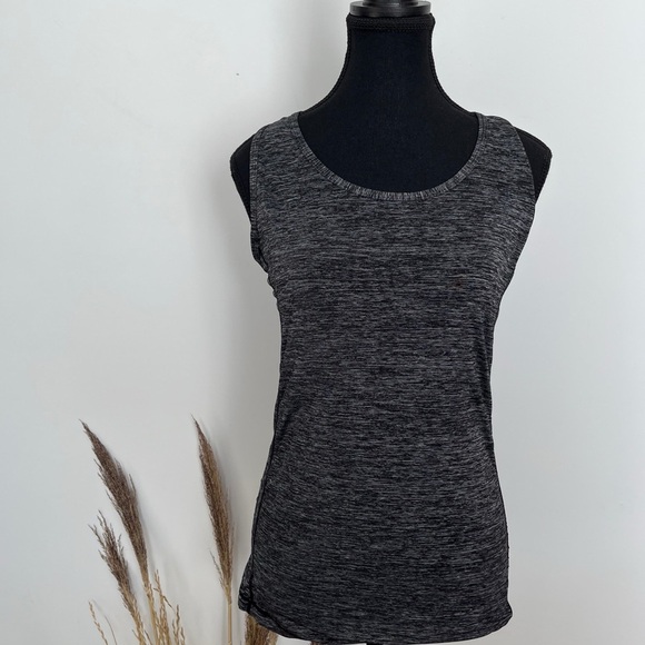 Nautilus Gray athletic Sleeveless Top size small - Picture 2 of 4